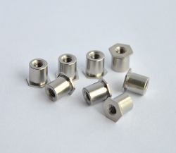 Beijing through stainless steel self - clinching studs